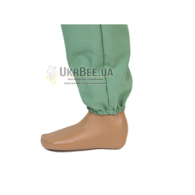 kostyum-z-yevro-shapkoyu-tkanina-gabardin